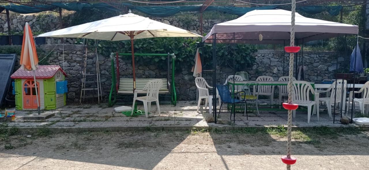 Agriturismo Vecchio Frantoio Villatella ภายนอก รูปภาพ